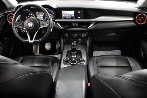 Used 2018 Alfa Romeo Stelvio Sport w/ Quick Order Package 22J Sport image 2