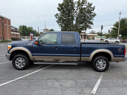 Used 2013 Ford F250 Lariat w/ Chrome Pkg image 1