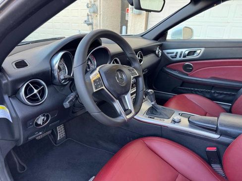 Used 2012 Mercedes-Benz SLK 350 image 16