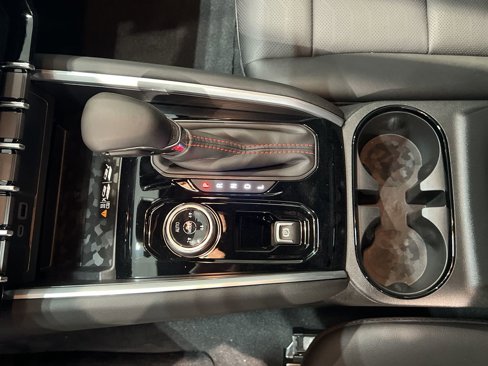 New 2026 Chevrolet Colorado Z71 w/ Technology Package image 19