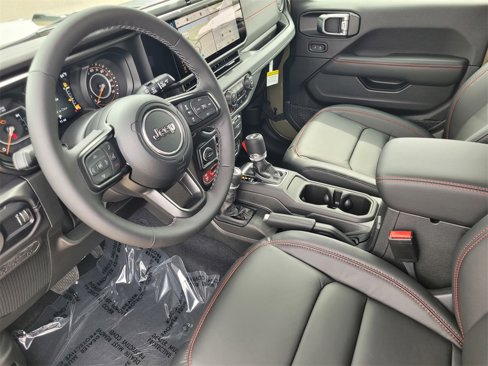 New 2025 Jeep Wrangler Unlimited Rubicon image 6