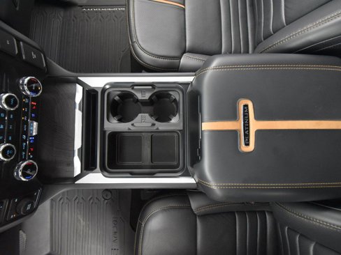 Used 2024 Ford F250 Platinum image 34