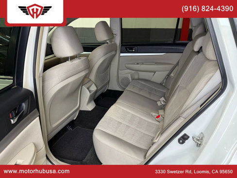 Used 2014 Subaru Outback 2.5i Premium image 39