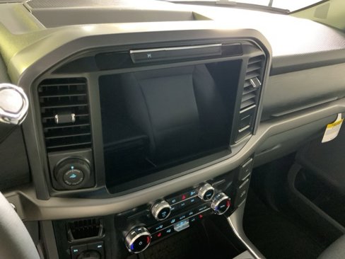 Used 2025 Ford F150 XLT w/ Equipment Group 302A MID image 20