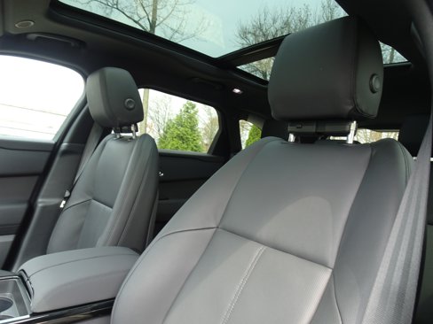 New 2026 Land Rover Range Rover Velar S image 21