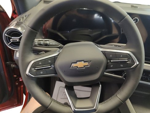 New 2026 Chevrolet Equinox LT image 12