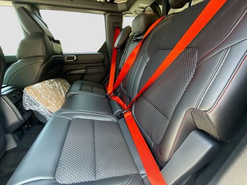 New 2025 Ford Bronco Raptor image 24
