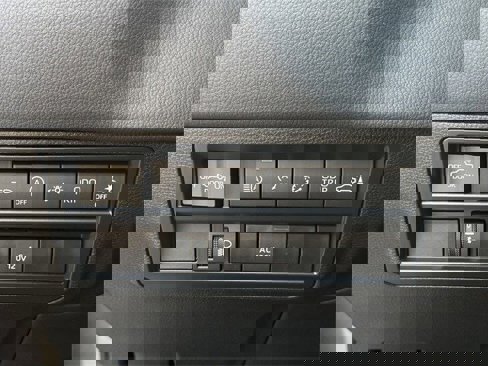 New 2025 Toyota Tundra Limited image 28