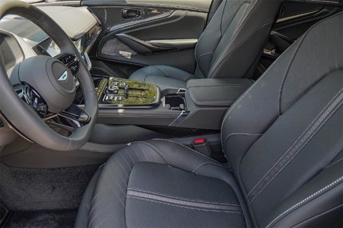 New 2025 Aston Martin DBX 707 image 25