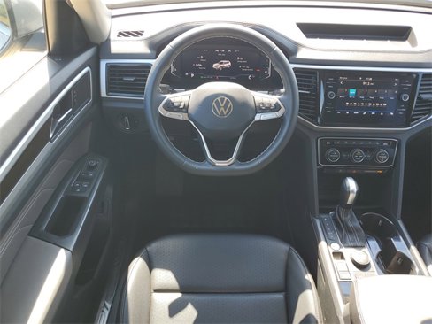 Used 2023 Volkswagen Atlas SE image 31