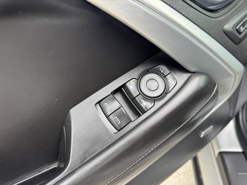 Used 2019 Chevrolet Camaro SS image 18