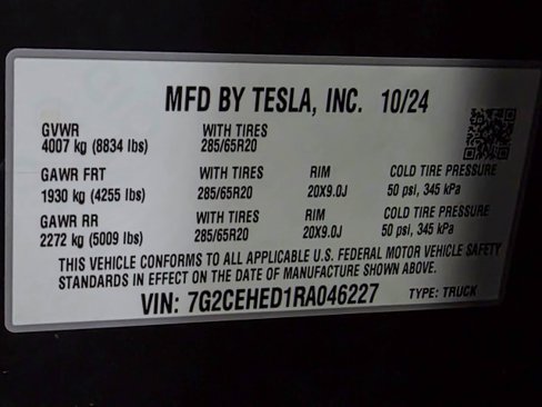 Used 2024 Tesla Cybertruck AWD Crew Cab image 50