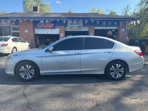 Used 2013 Honda Accord LX image 8