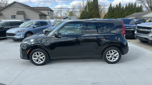 Used 2022 Kia Soul LX w/ Technology Package image 8
