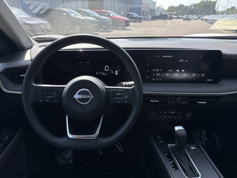New 2026 Nissan Kicks SV w/ SV Premium Package image 5