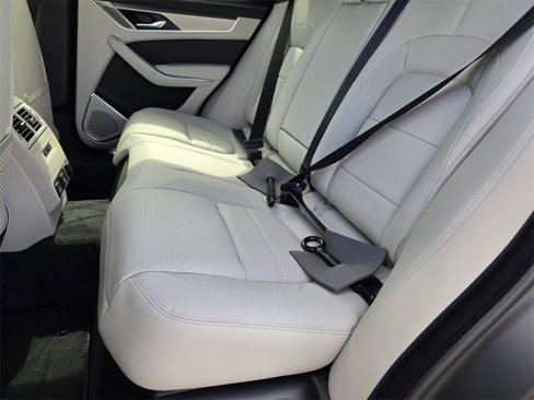 New 2026 Jaguar F-PACE R-Dynamic S image 7