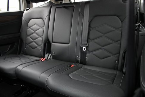 New 2026 Volkswagen Atlas SE image 7