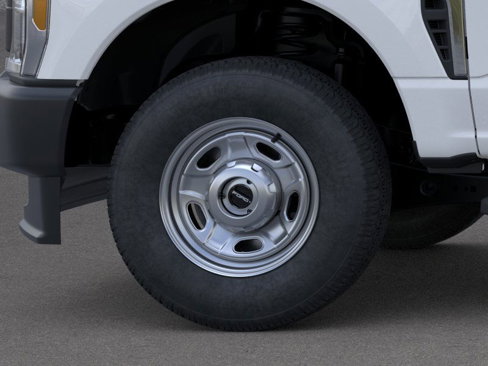 New 2026 Ford F250 XL w/ FX4 Off-Road Package image 13
