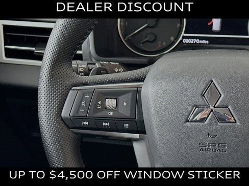 New 2024 Mitsubishi Outlander SE image 13