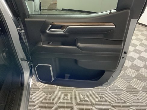 New 2025 Chevrolet Silverado 1500 LT w/ Leather Package image 43