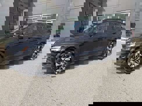 Certified 2024 Volvo V60 B5 Cross Country Plus image 1