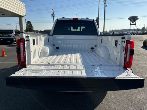 New 2026 Ford F350 Lariat image 22