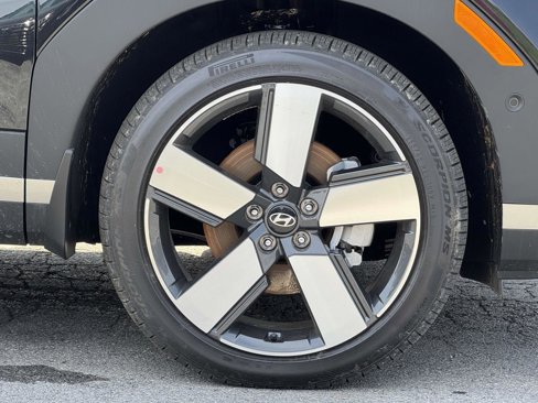 New 2025 Hyundai Santa Fe Limited image 17