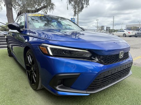 Used 2023 Honda Civic Sport image 3