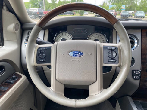 Used 2007 Ford Expedition EL Limited image 11