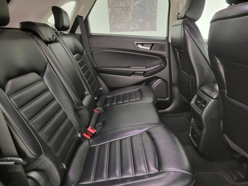 Used 2024 Ford Edge SEL image 37