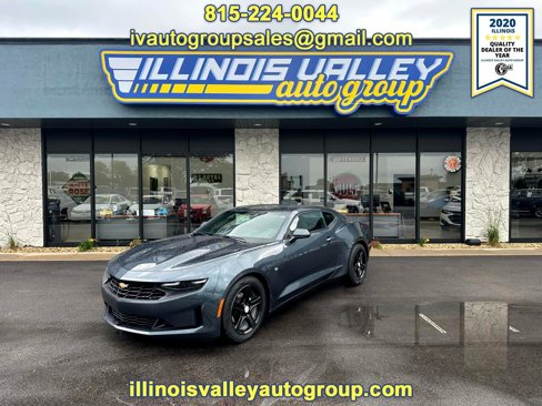 Used 2023 Chevrolet Camaro LT image 1
