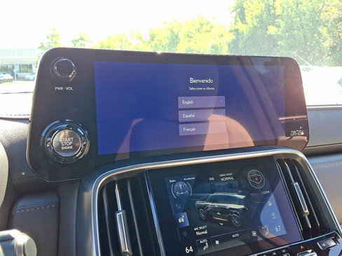 New 2025 Lexus LX 600 4WD w/ Luxury Package image 11