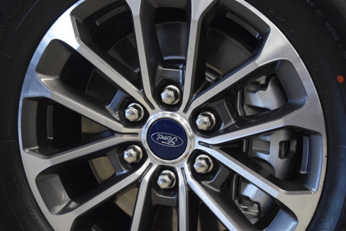 Used 2019 Ford F150 XLT w/ Equipment Group 302A Luxury image 11