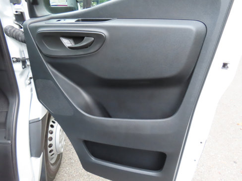 Used 2021 Mercedes-Benz Sprinter 3500 image 12