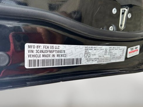 Certified 2023 Jeep Compass Latitude w/ Sun and Sound Group image 16