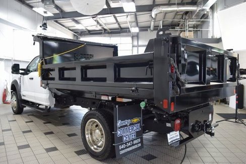 Used 2024 Ford F550 4x4 SuperCab Super Duty image 3