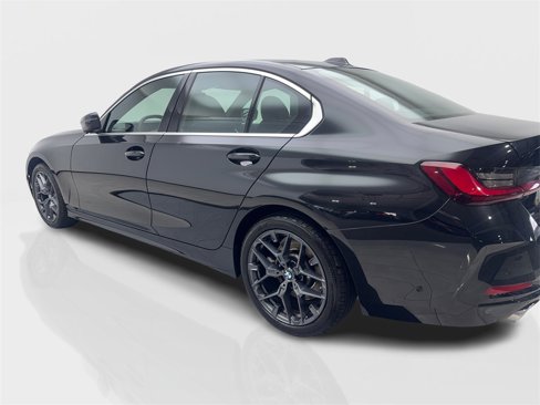 Used 2025 BMW 330i Sedan image 14