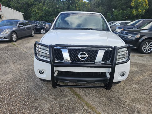 Used 2012 Nissan Frontier SV image 5