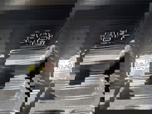 New 2025 Jeep Grand Cherokee L Altitude image 20