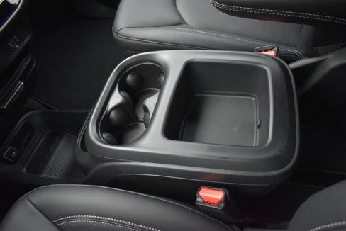 New 2026 Chrysler Voyager LX image 31