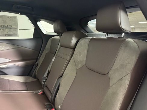 New 2025 Lexus RX 450h AWD w/ Luxury Package image 27