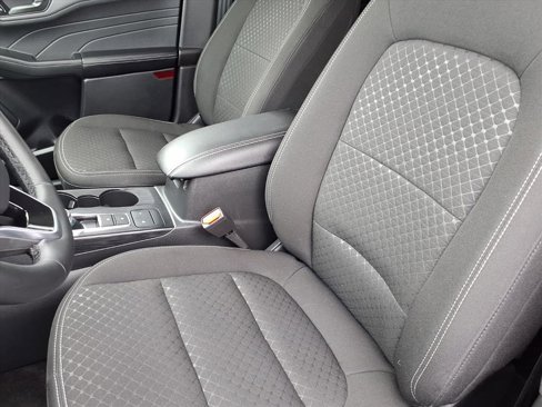 Used 2024 Ford Escape Active image 3