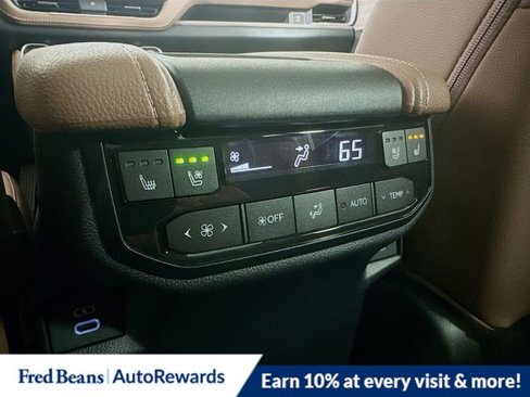 New 2026 Toyota Grand Highlander Platinum image 18