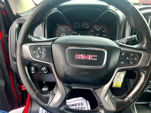 Used 2016 GMC Canyon SLE image 19