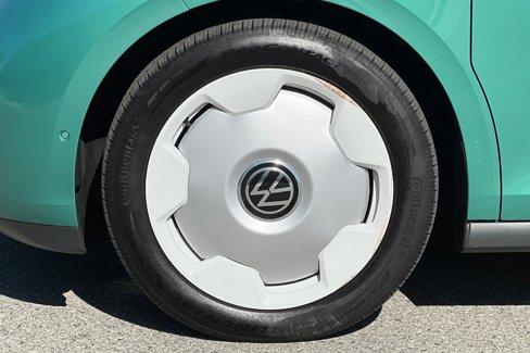 New 2025 Volkswagen ID. Buzz 1st Edition image 27