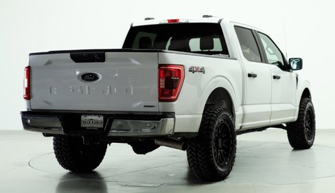Used 2022 Ford F150 XLT w/ Trailer Tow Package image 12