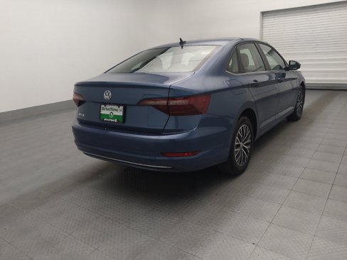Used 2021 Volkswagen Jetta SE image 9