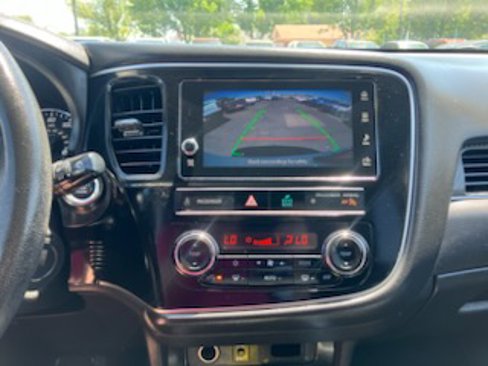 Used 2019 Mitsubishi Outlander SEL image 7