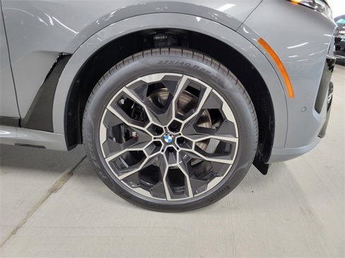 New 2026 BMW X7 xDrive40i w/ Executive Package image 4