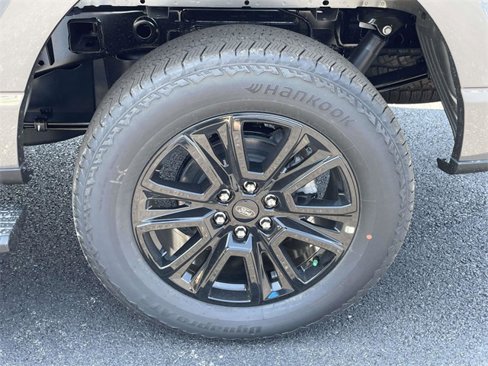 New 2025 Ford F150 Platinum image 15